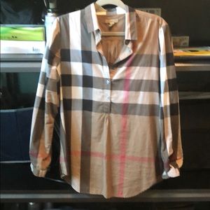 Burberry Top